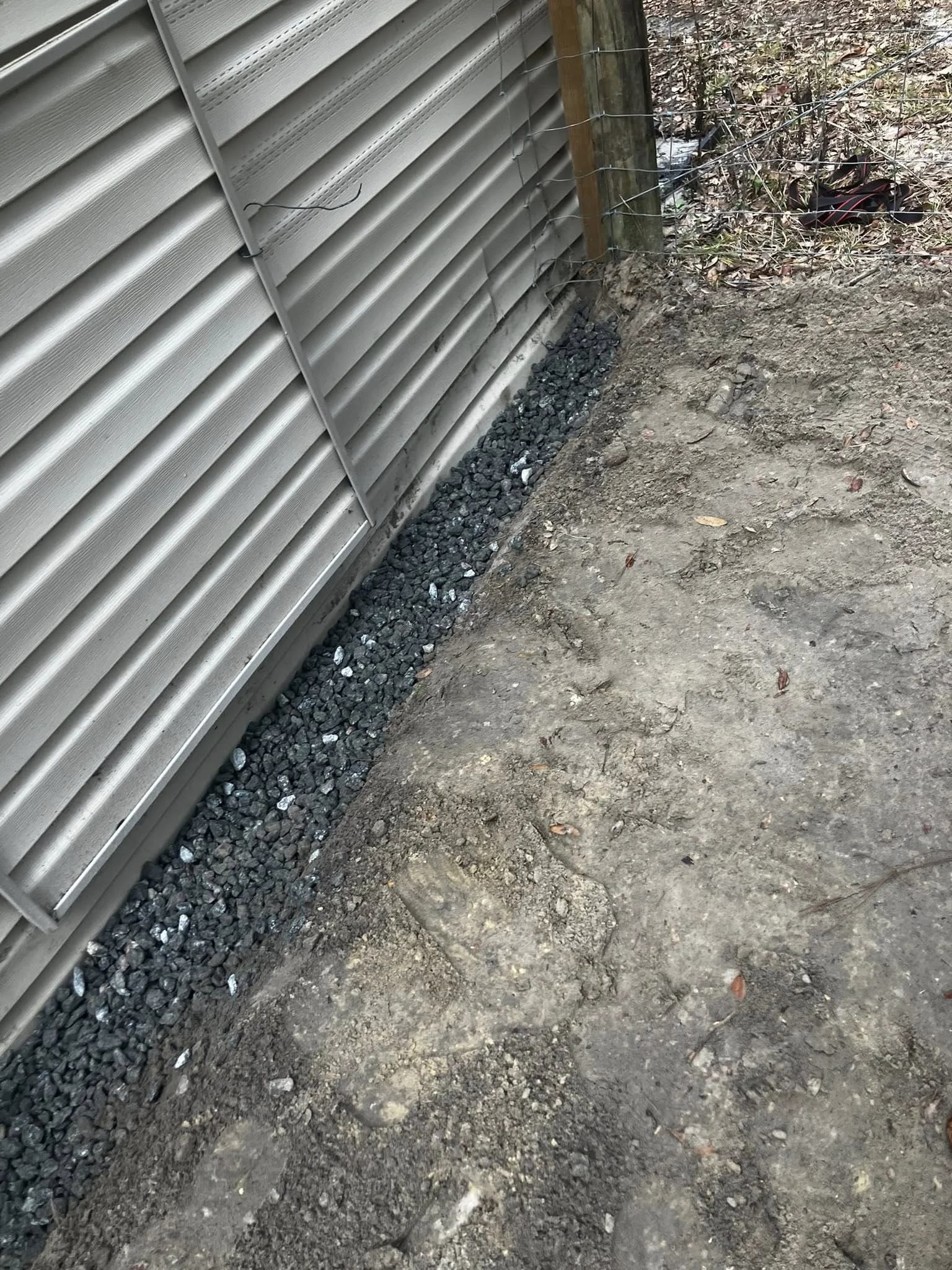 Gravel bed detail